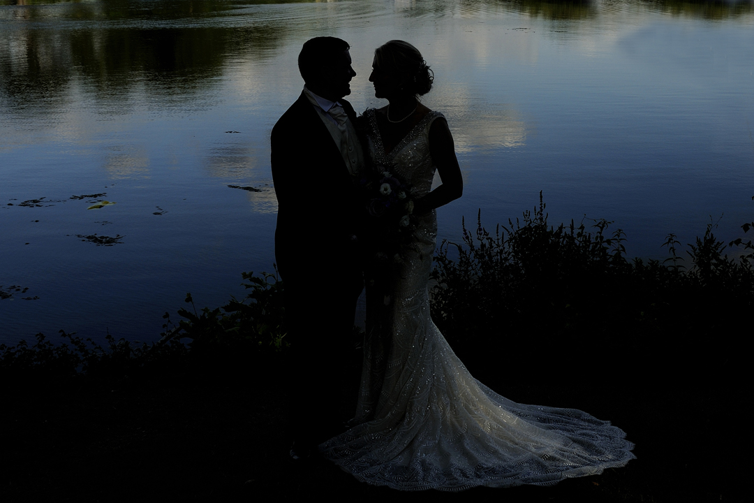 wedding-photos-river-thames-shepperton